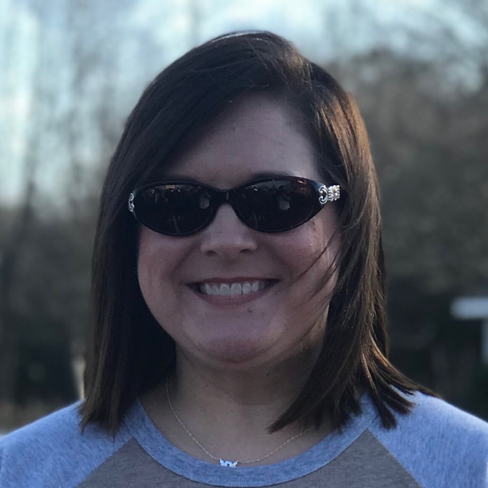 Meet your Posher, Alyson